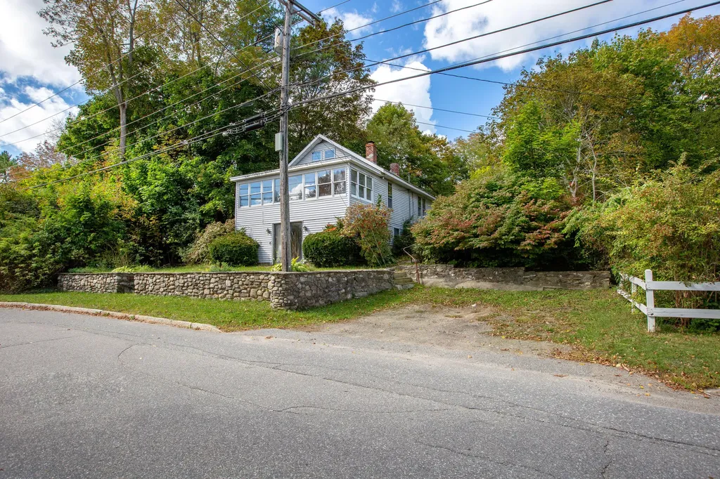 6 Churchill Street Wiscasset ME 04578