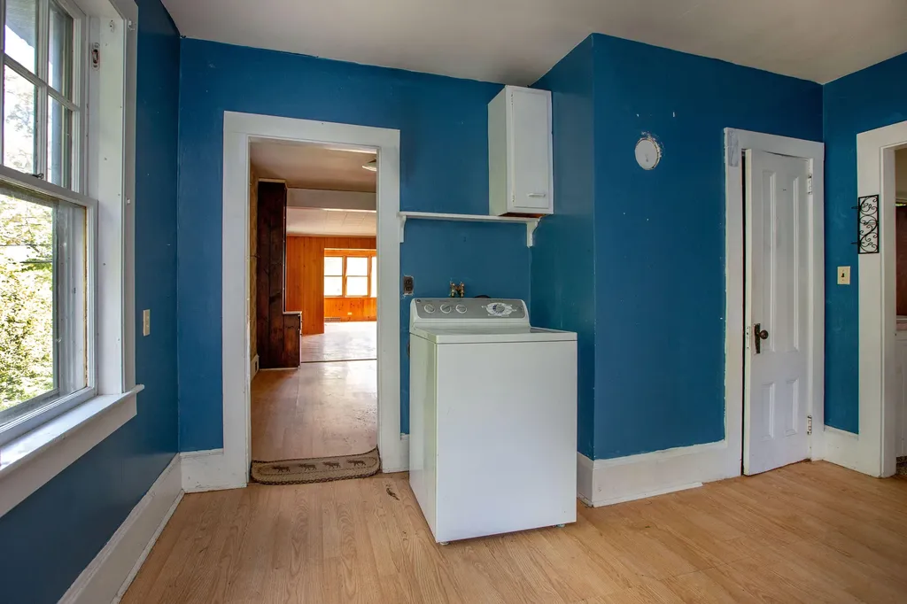 6 Churchill Street Wiscasset ME 04578