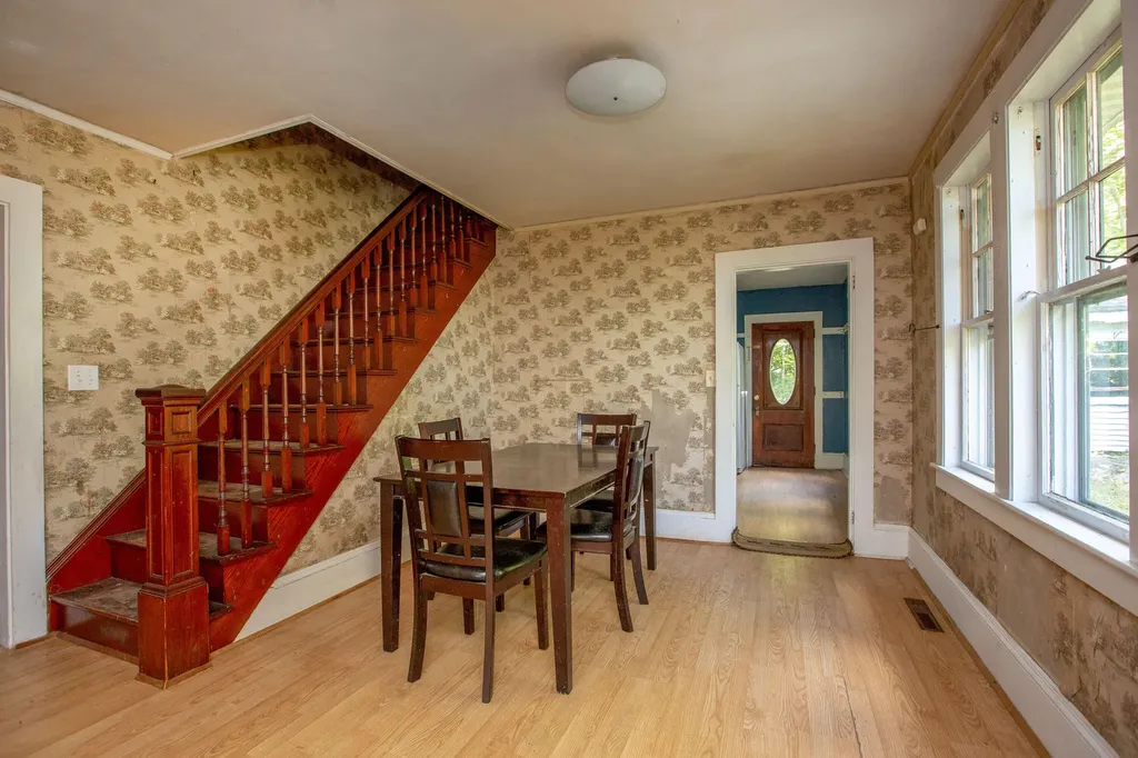 6 Churchill Street Wiscasset ME 04578