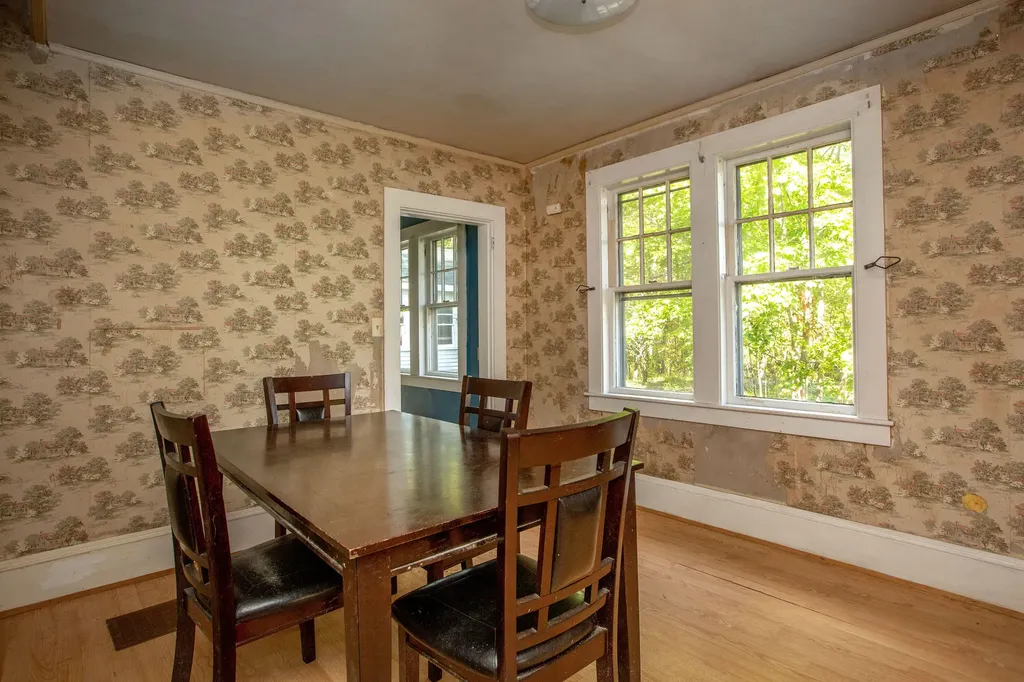 6 Churchill Street Wiscasset ME 04578