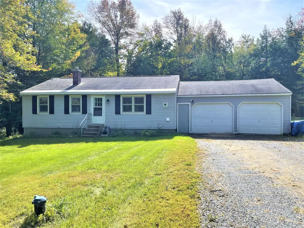 136 Goodhue Road Sidney ME 04330