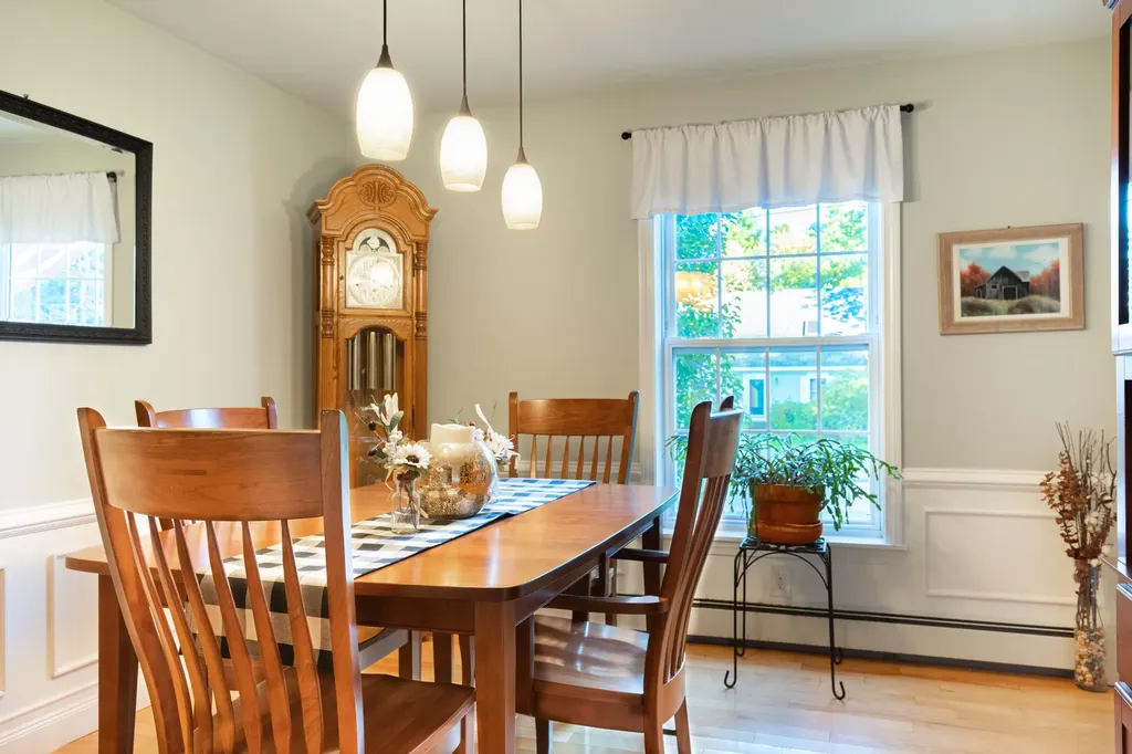 39 Wildwood Drive Brunswick ME 04011