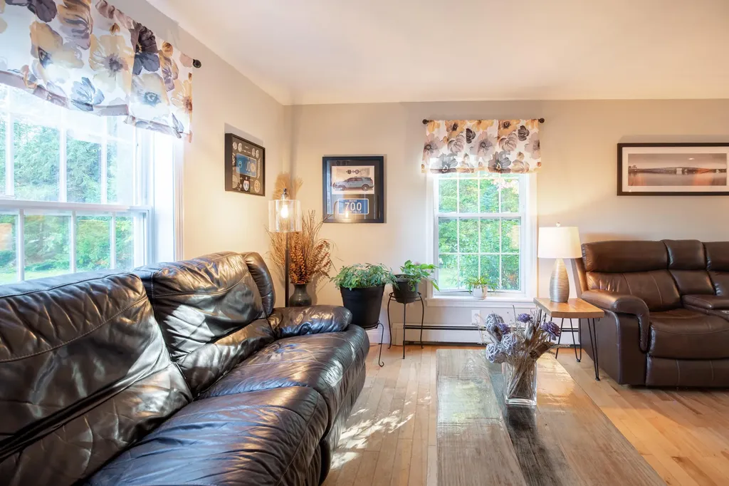 39 Wildwood Drive Brunswick ME 04011