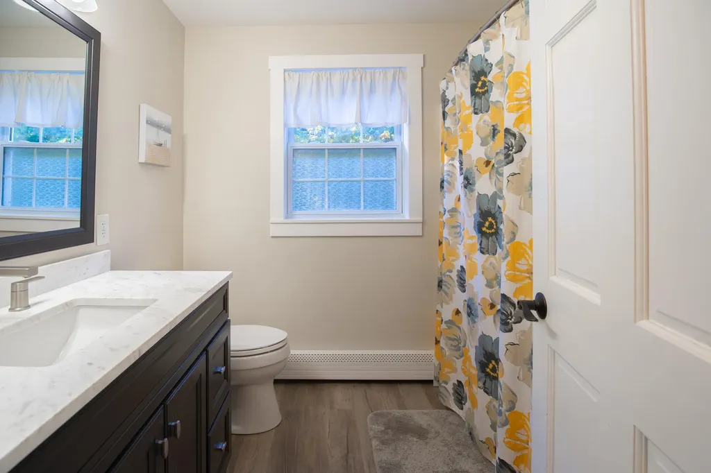 39 Wildwood Drive Brunswick ME 04011