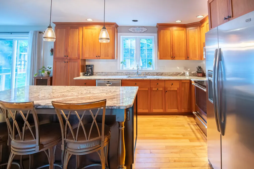 39 Wildwood Drive Brunswick ME 04011