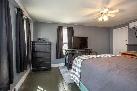 56 Federal Street Wiscasset ME 04578