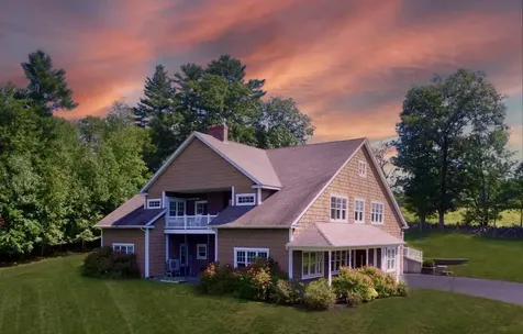 19 Amos Court Lewiston ME 04240