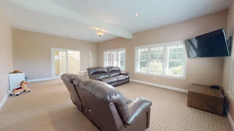 19 Amos Court Lewiston ME 04240