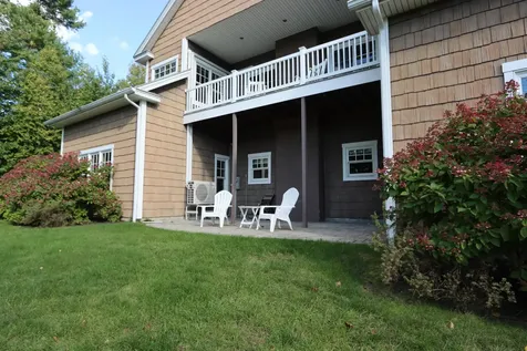 19 Amos Court Lewiston ME 04240