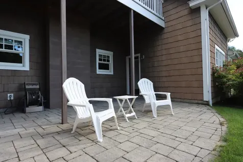 19 Amos Court Lewiston ME 04240