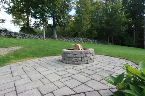 19 Amos Court Lewiston ME 04240