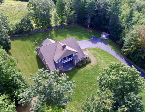 19 Amos Court Lewiston ME 04240