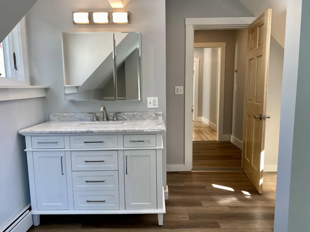 18 Bailey Street Bath ME 04530