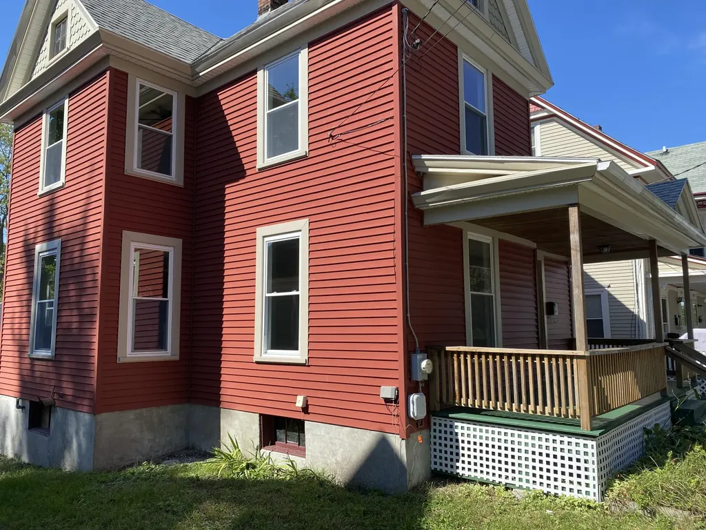 18 Bailey Street Bath ME 04530