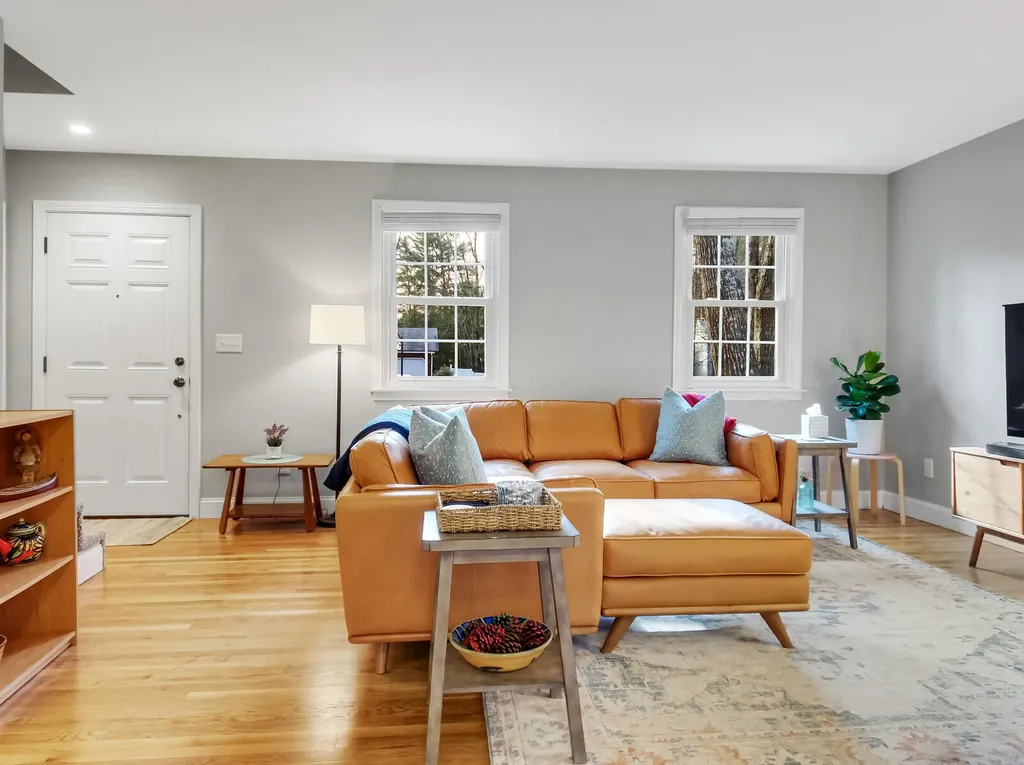 8 Merganser Lane Topsham ME 04086