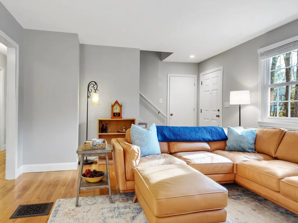 8 Merganser Lane Topsham ME 04086