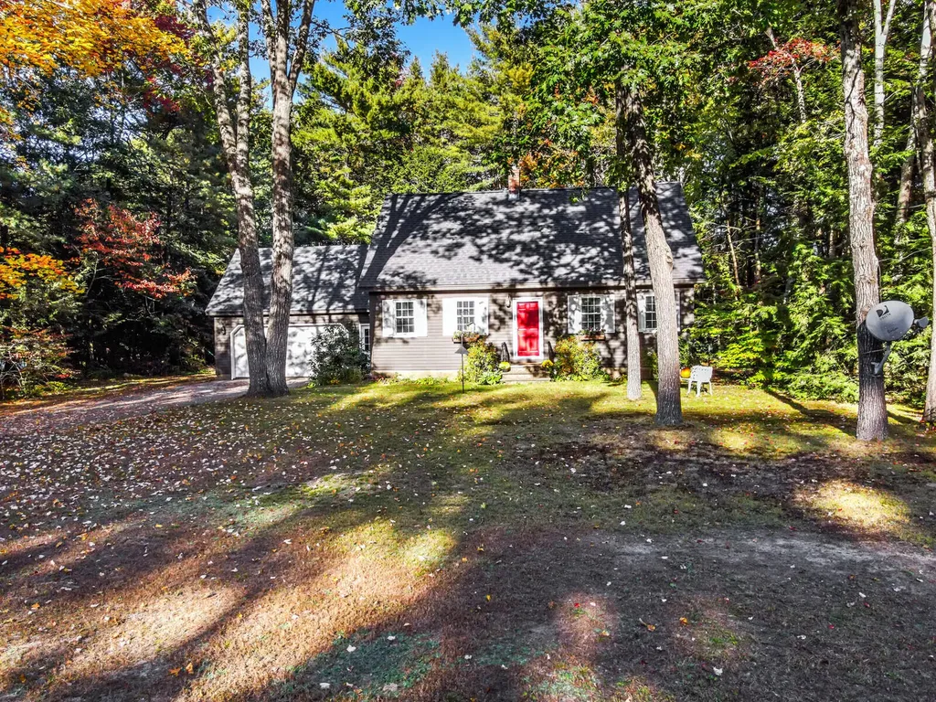 8 Merganser Lane Topsham ME 04086