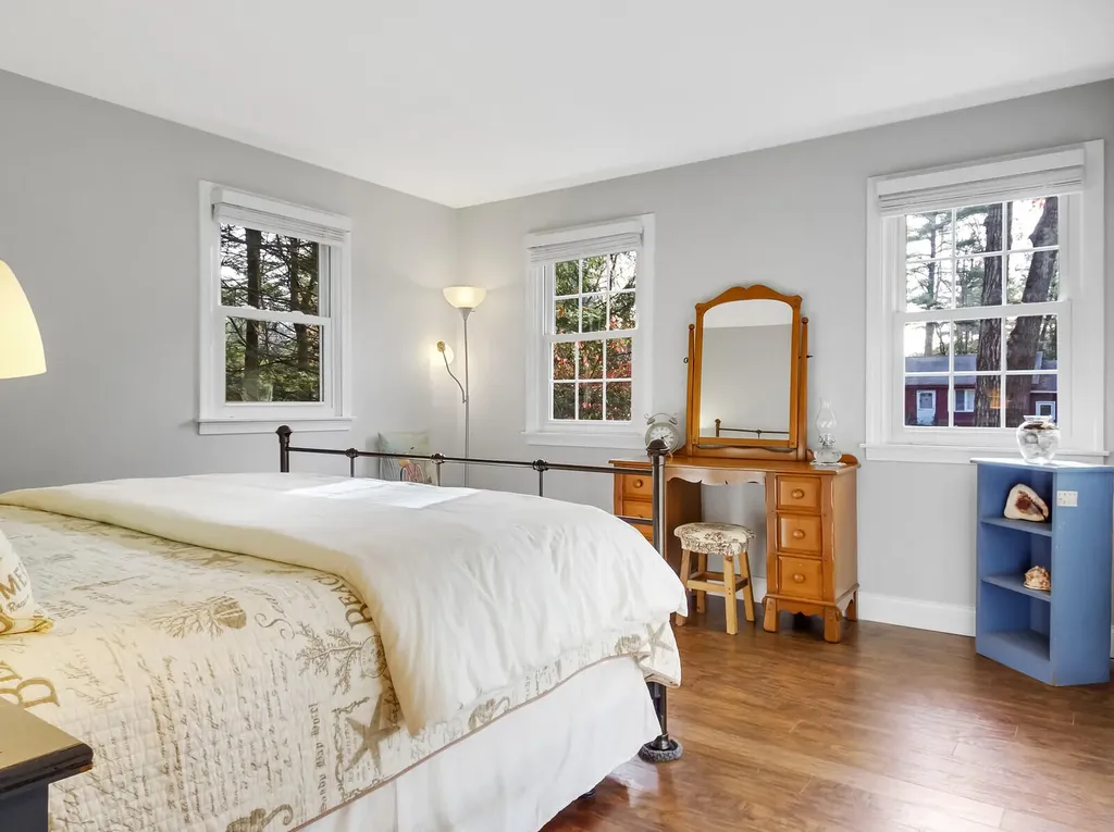 8 Merganser Lane Topsham ME 04086