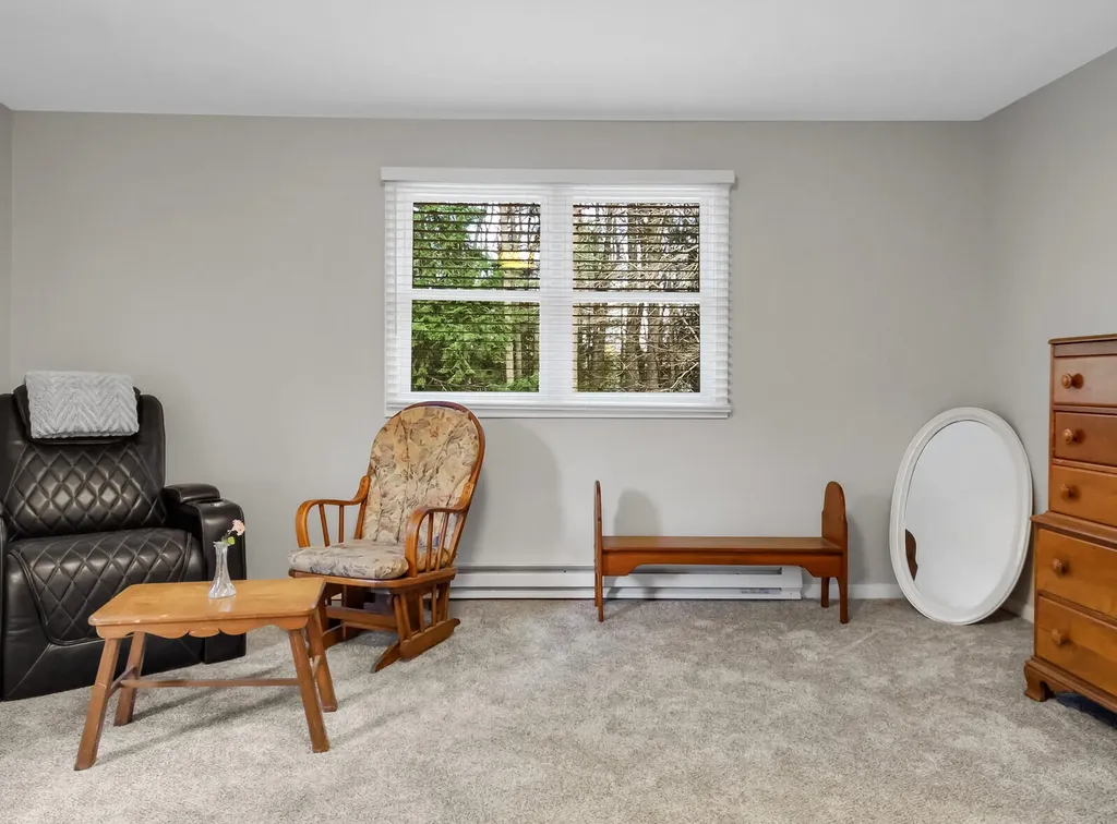 8 Merganser Lane Topsham ME 04086