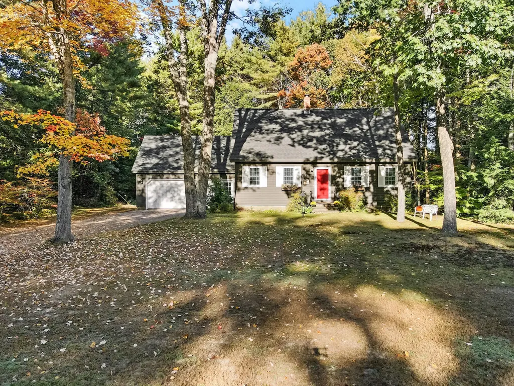 8 Merganser Lane Topsham ME 04086