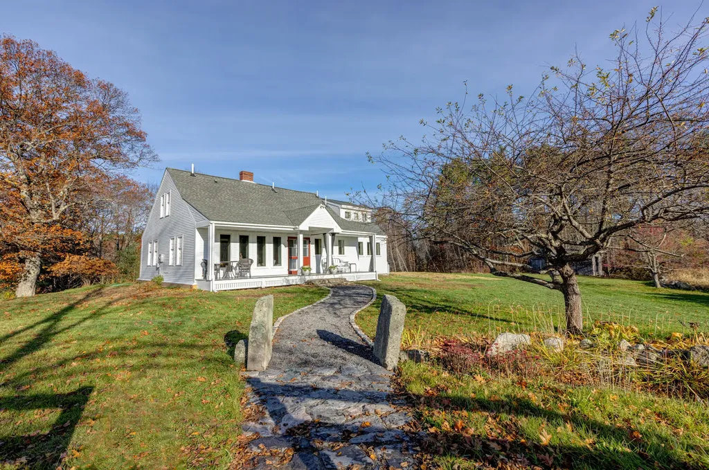 3 Upper Minot Road Pownal ME 04069