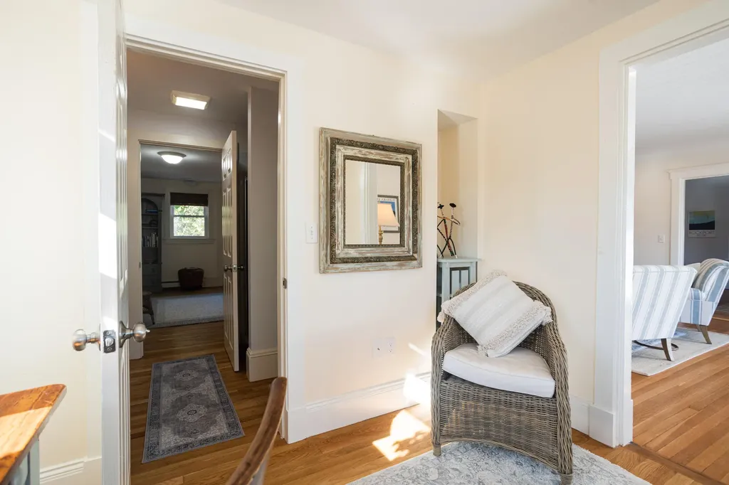 17 Traip Avenue Kittery ME 03904