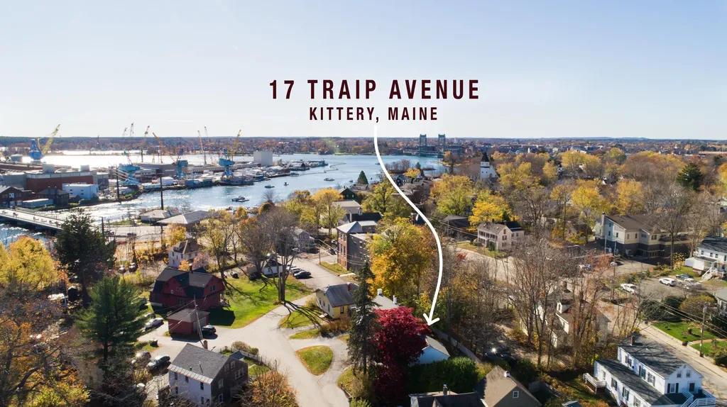 17 Traip Avenue Kittery ME 03904