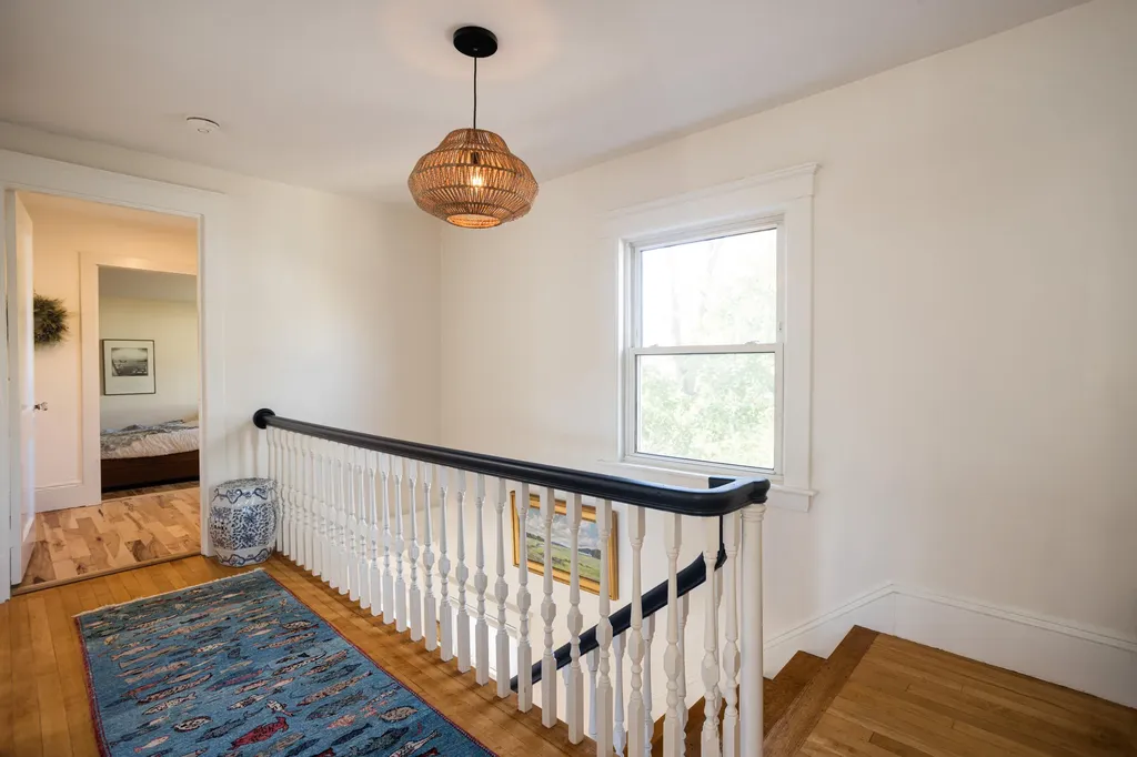 17 Traip Avenue Kittery ME 03904