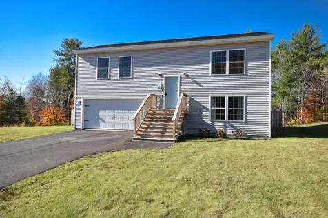 17 Meredith Drive Windham ME 04062