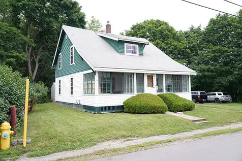 53 Gay Street Rockland ME 04841
