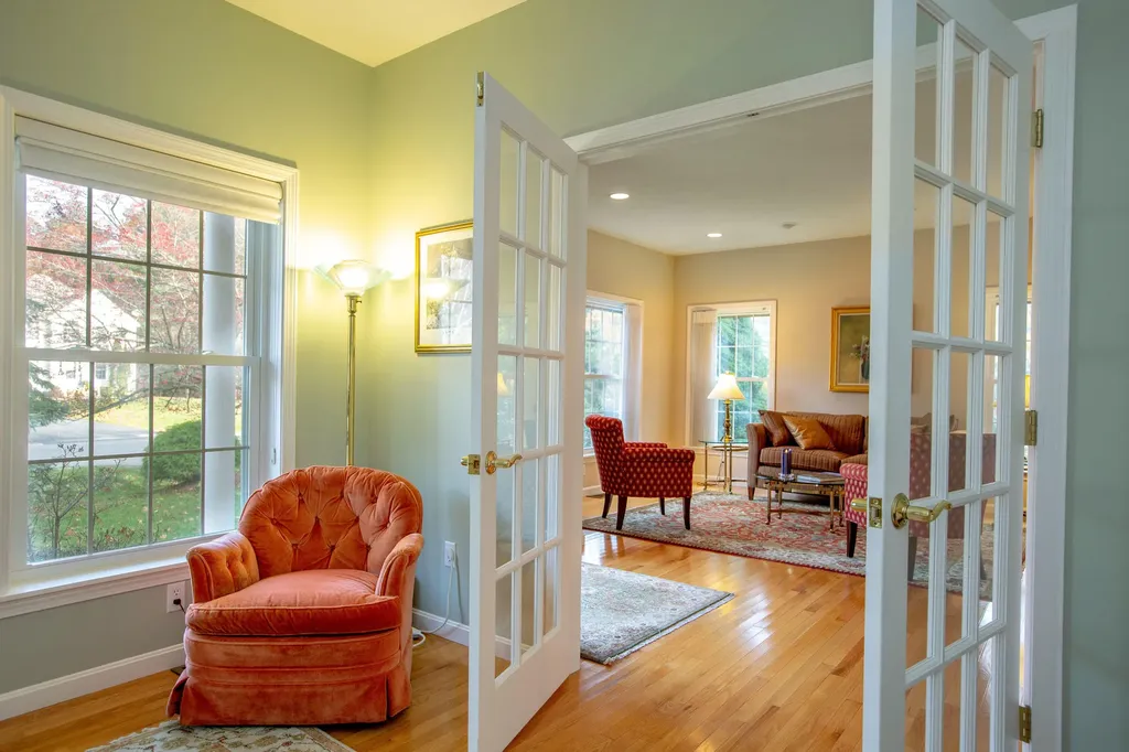 24 Deerfield Drive Brunswick ME 04011
