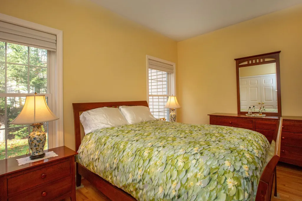 24 Deerfield Drive Brunswick ME 04011