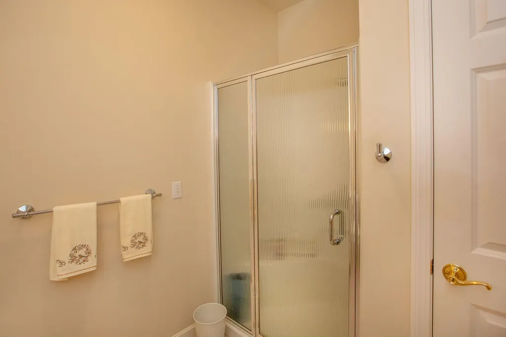 24 Deerfield Drive Brunswick ME 04011
