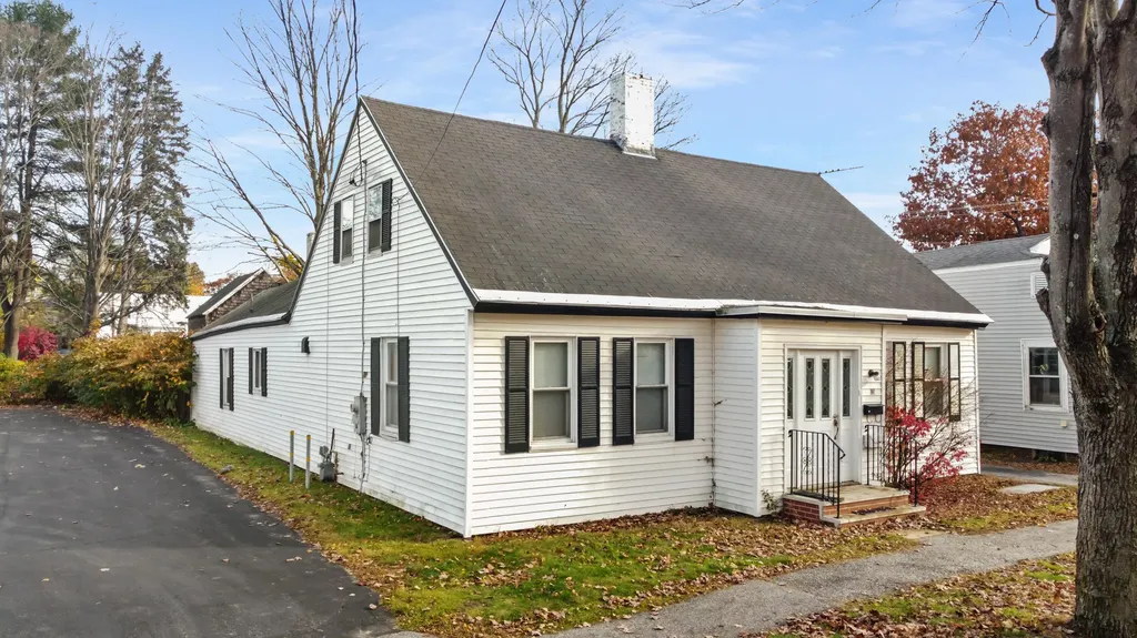 120 Pleasant Street Auburn ME 04210