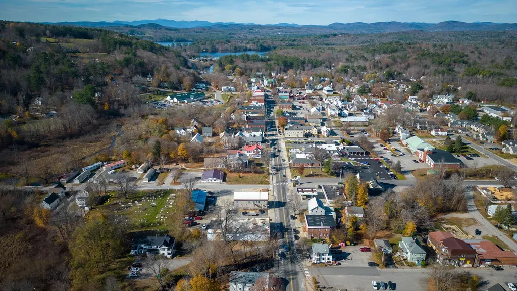 250 Main Street Norway ME 04268