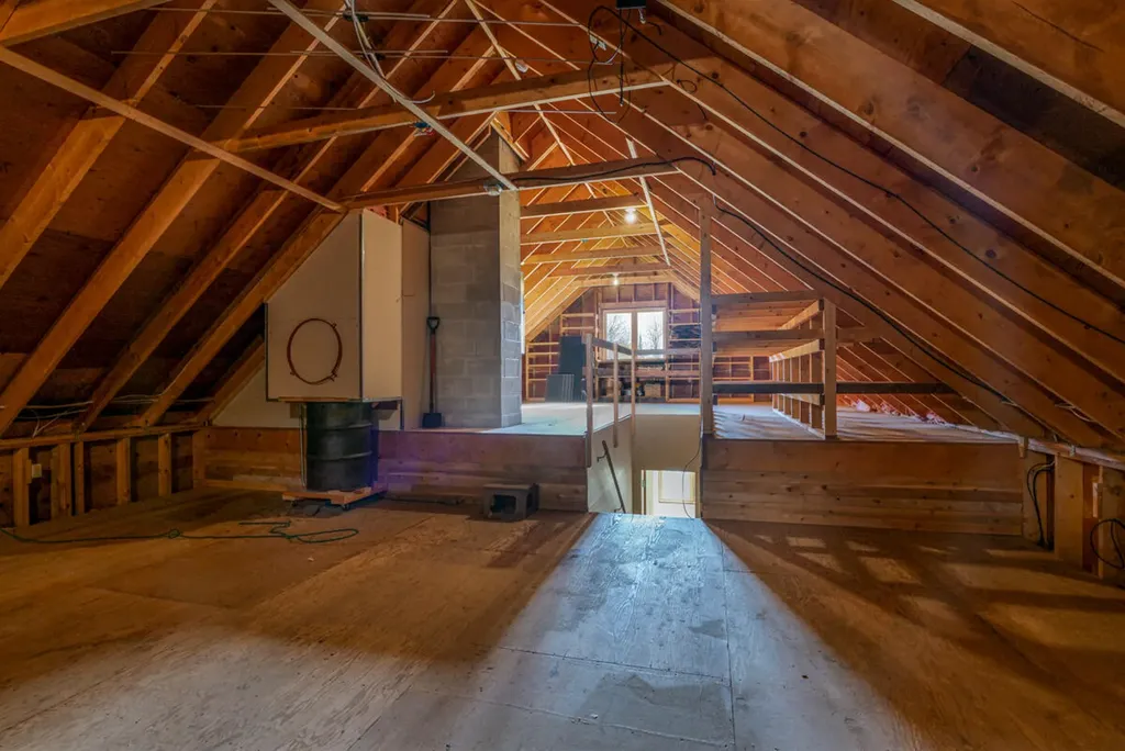 748 Oceanville Road Stonington ME 04681