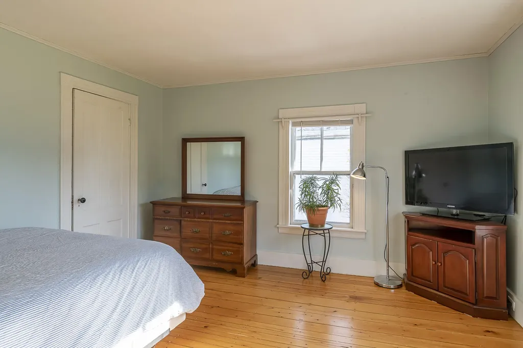 43 Spring Street Bath ME 04530