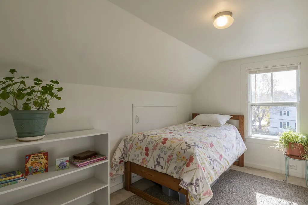 43 Spring Street Bath ME 04530