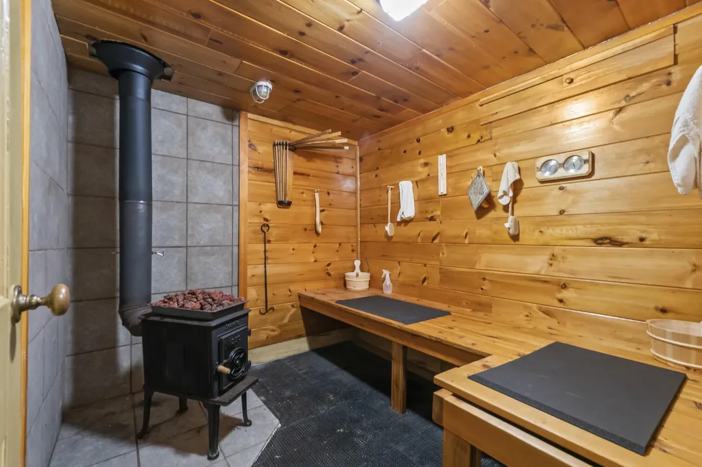 214 Main Road Westport Island ME 04578