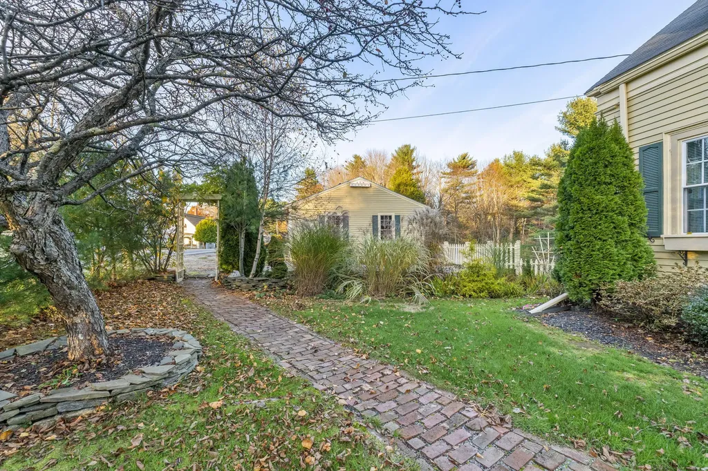 214 Main Road Westport Island ME 04578