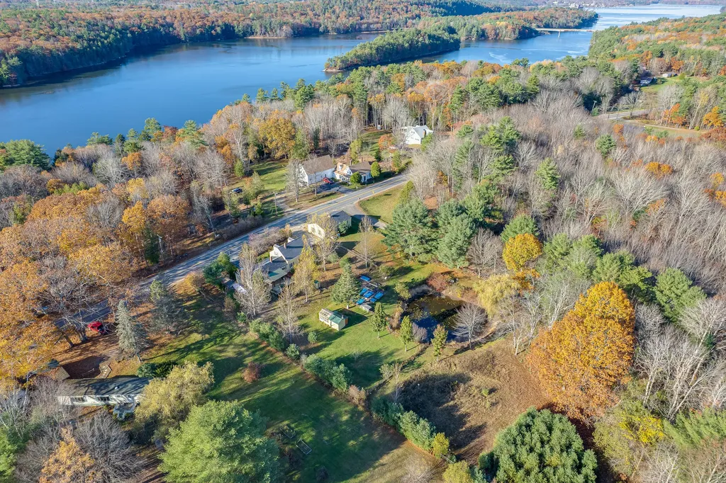 214 Main Road Westport Island ME 04578