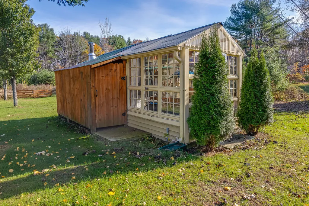 214 Main Road Westport Island ME 04578