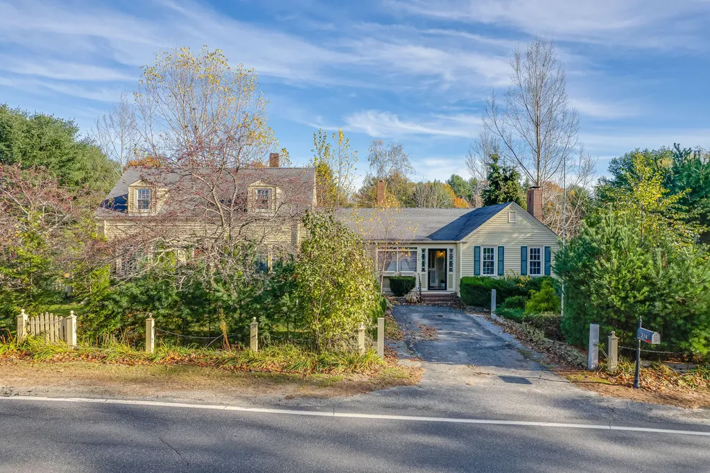 214 Main Road Westport Island ME 04578