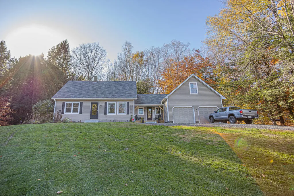 151 Granite Heights Farmington ME 04938