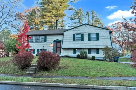 51 Candlewyck Road Portland ME 04102