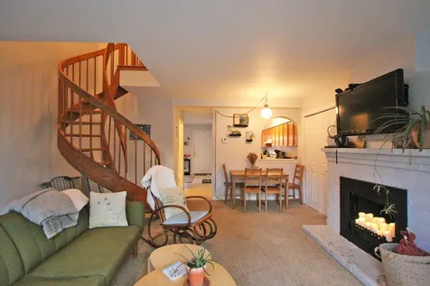 10 Hubbard Farms Road Orono ME 04473