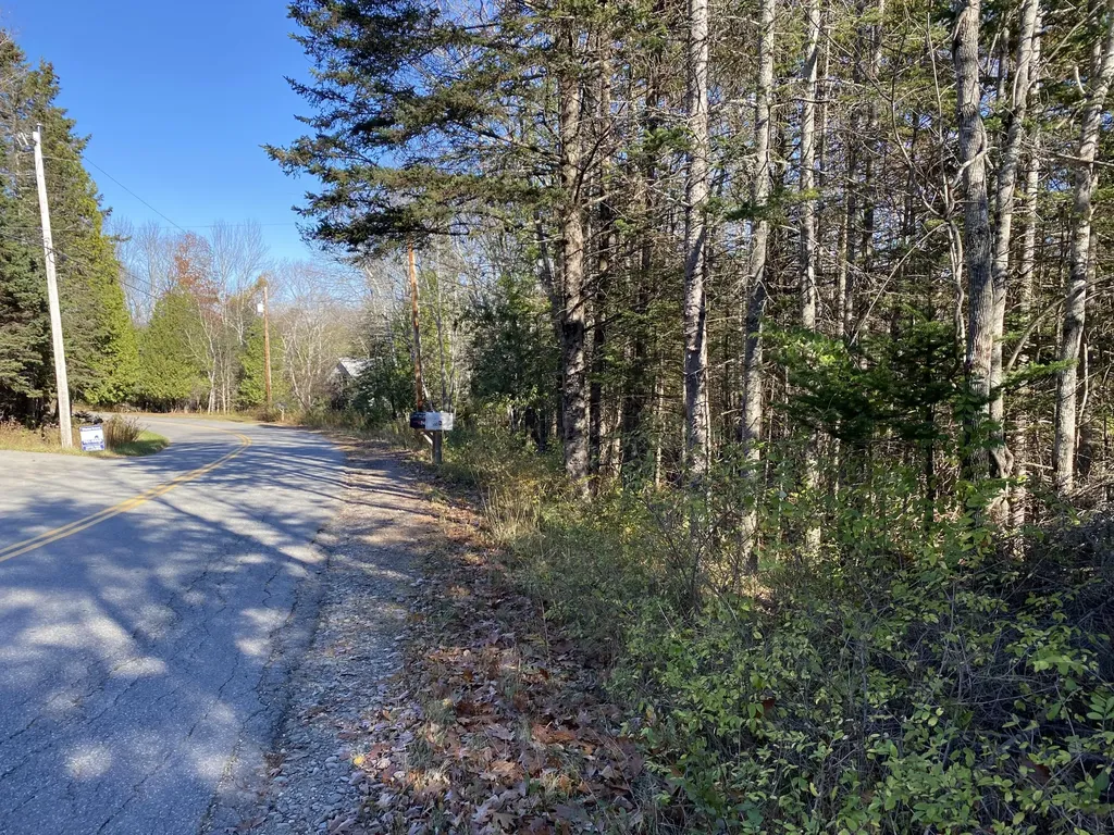 35/11 Meadow Pond Road Islesboro ME 04848