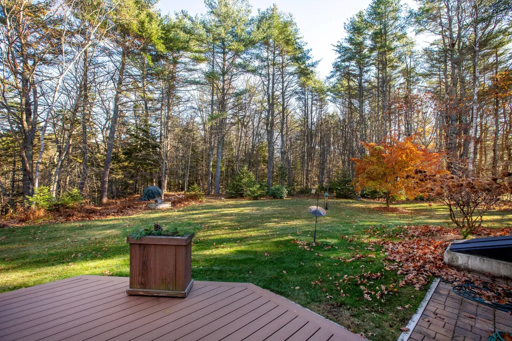 397 Woodside Road Brunswick ME 04011