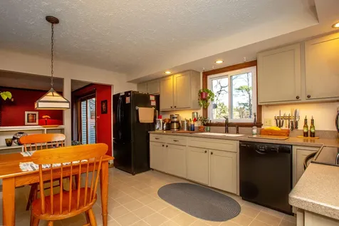 397 Woodside Road Brunswick ME 04011