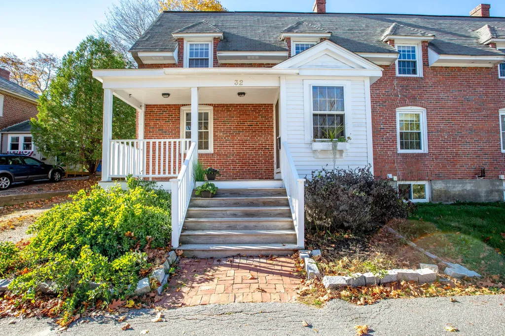 32 Valley Road Bath ME 04530